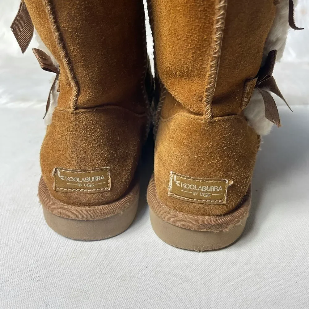 Kookaburra by UGG Victoria short tan boots embellished with bows size 9